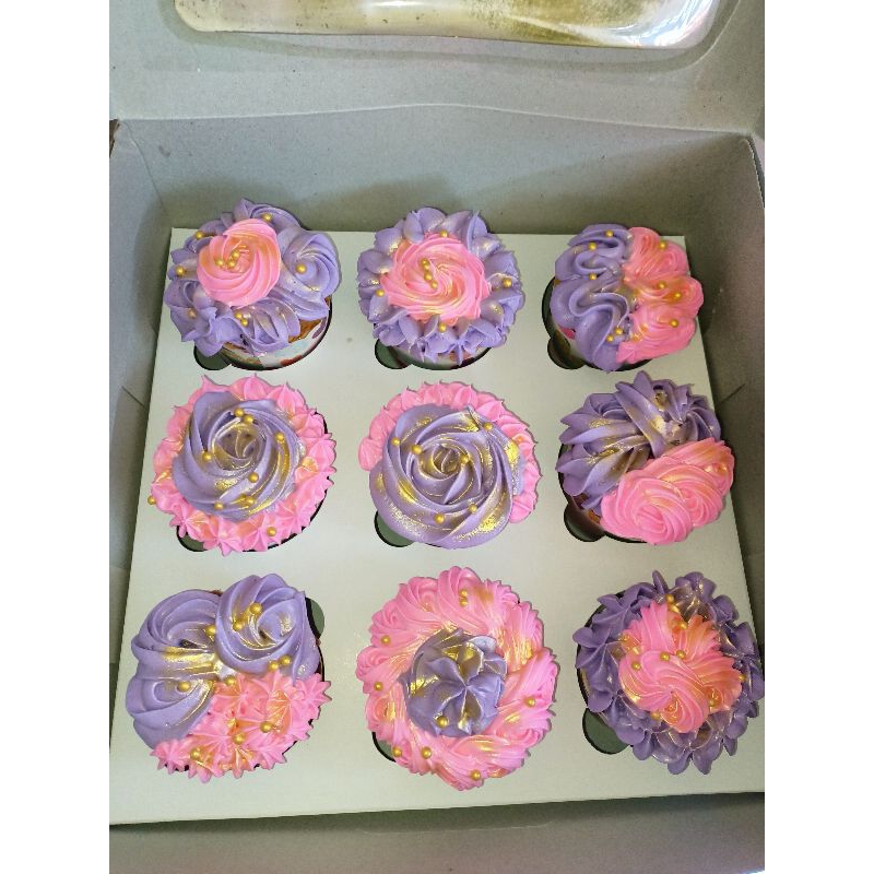 

cup cake 9 pcs