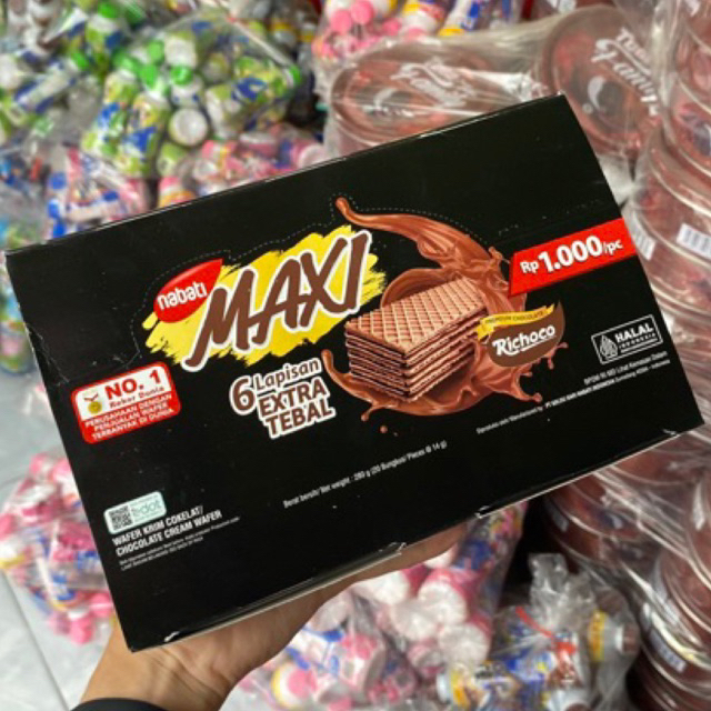 

WAFER MAXI COKLAT NABATI BOX 280gr MURAH