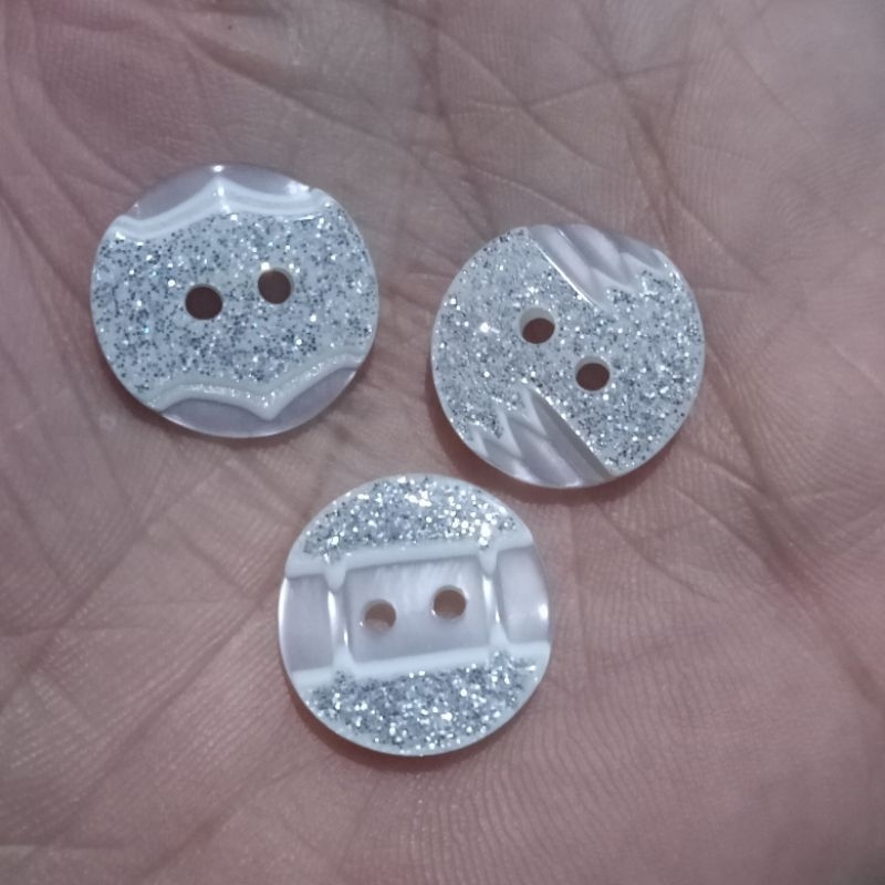 144 biji Kancing Baju Gliter Putih 18mm (1,8 cm) / kancing fashion Gamis