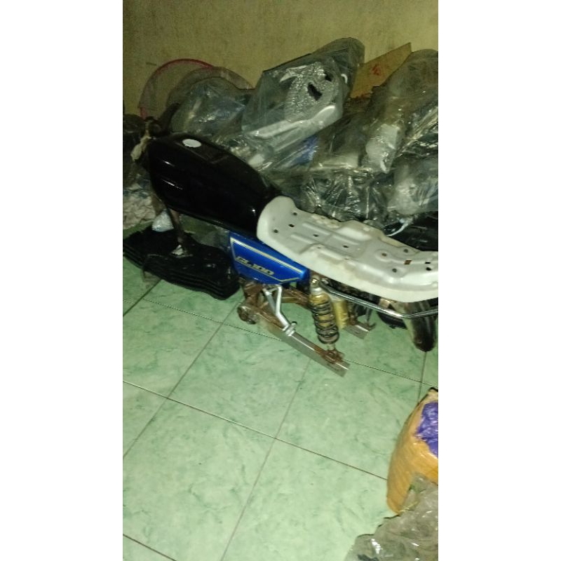 rangka gl 100, dan sandangan baju gl 100