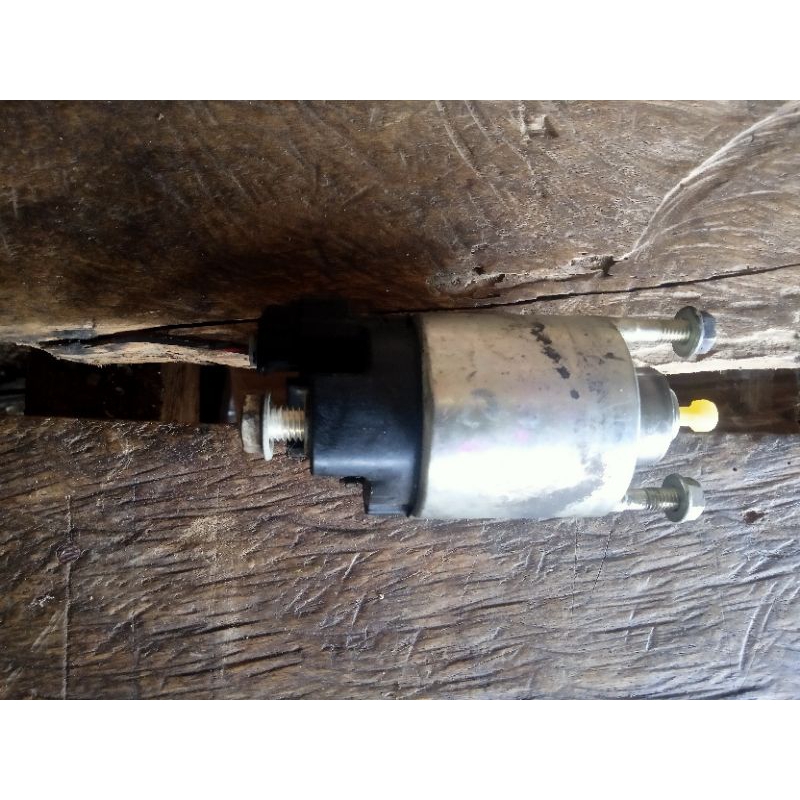 selenoid switch starter kijang kapsul. kijang super. Honda jazz