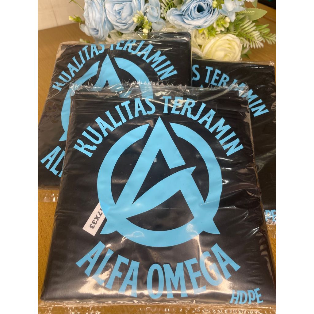 

PLASTIK KRESEK HITAM (1 KG)UK 17X33