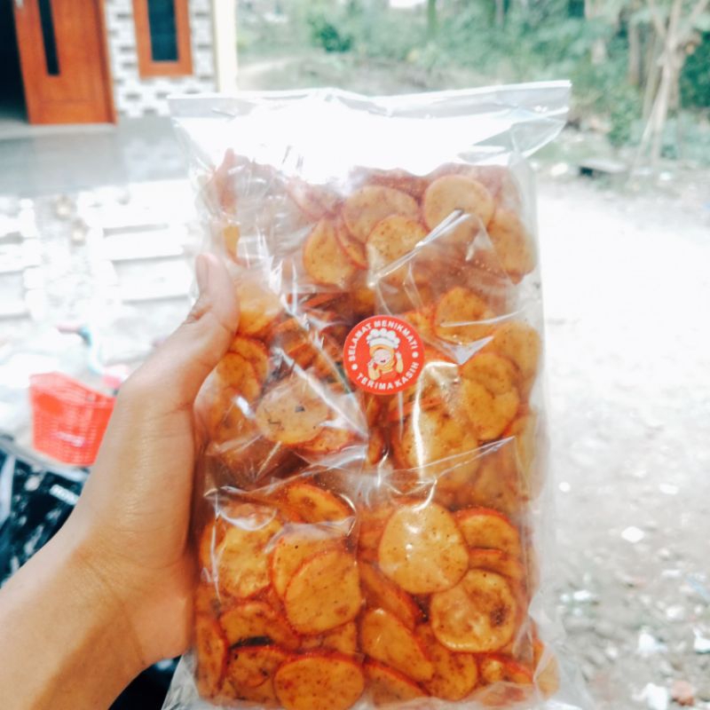 

krupuk seblak bantet daun jeruk isi 10 bks