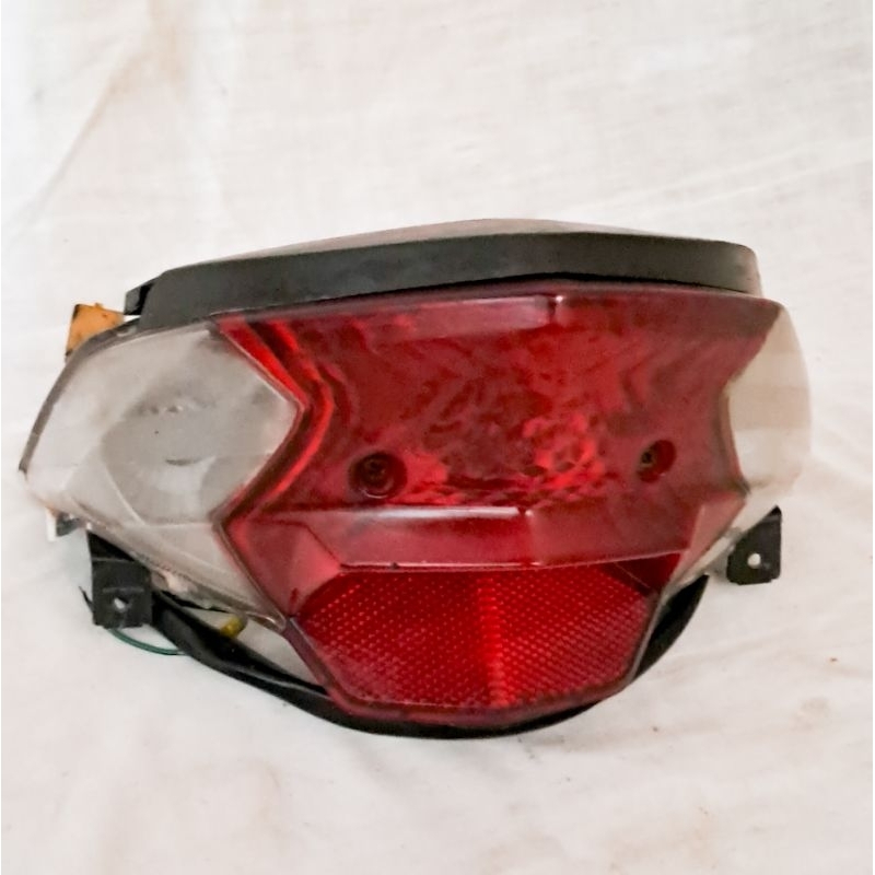 Lampu belakang Beat Injeksi Ori