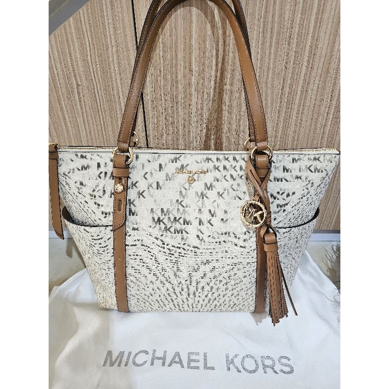 [SECOND] ORI Michael Kors Sullivan Vanilla