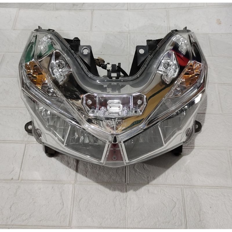Reflektor Lampu depan Vario 125/150 Led Old original second