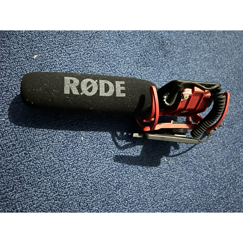 Rode Shotgun Mic second