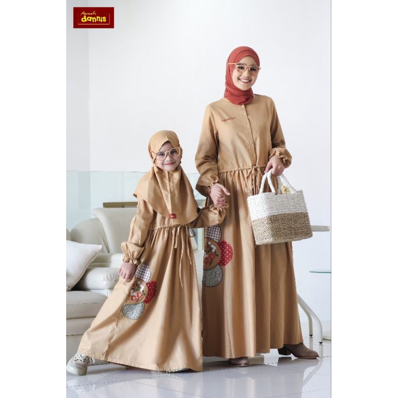 COUPLE 2026 Dannis Mom n Girl