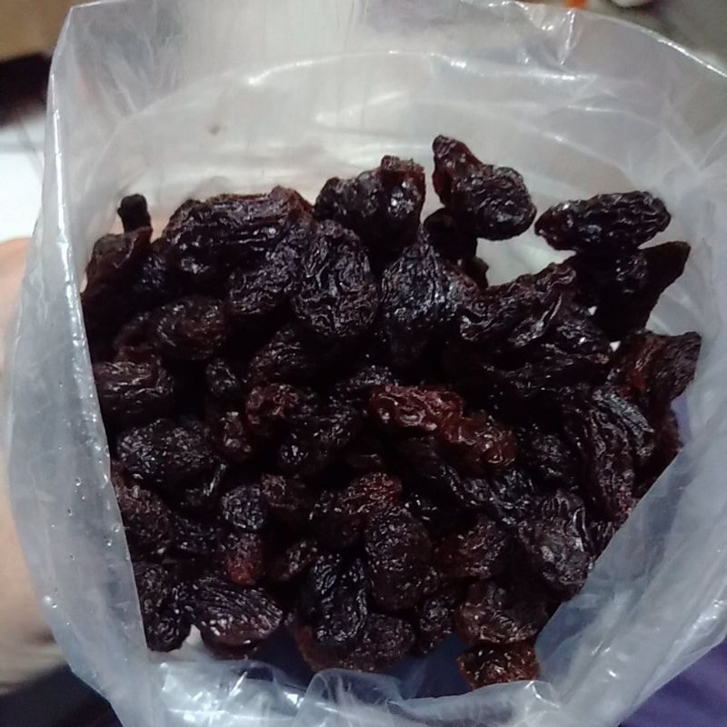 

Kismis Hitam Coklat Sultana/Black Brown Raisin (repack per 100gr/250gr)