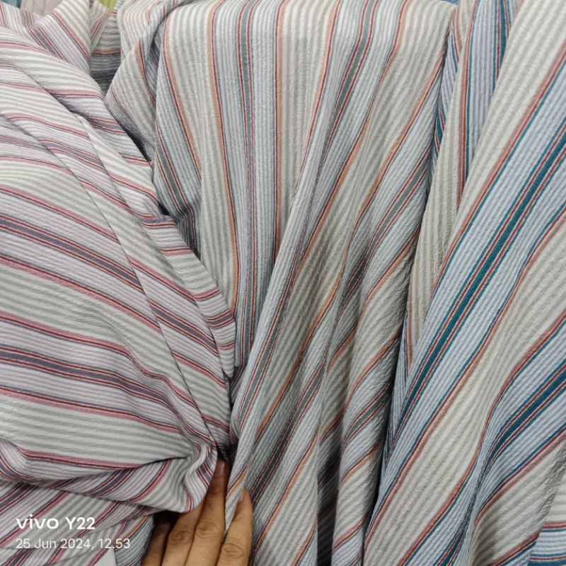 bahan kain cotton crinkle salur garment