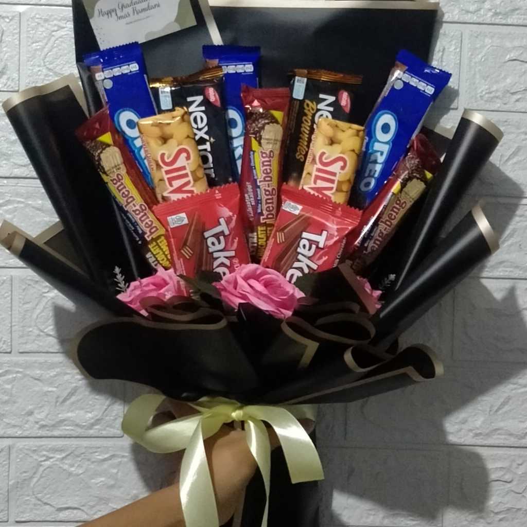 

READY STOK Buket Snack Cokelat Medium|Buket Snack Murah | Bouquet Wisuda