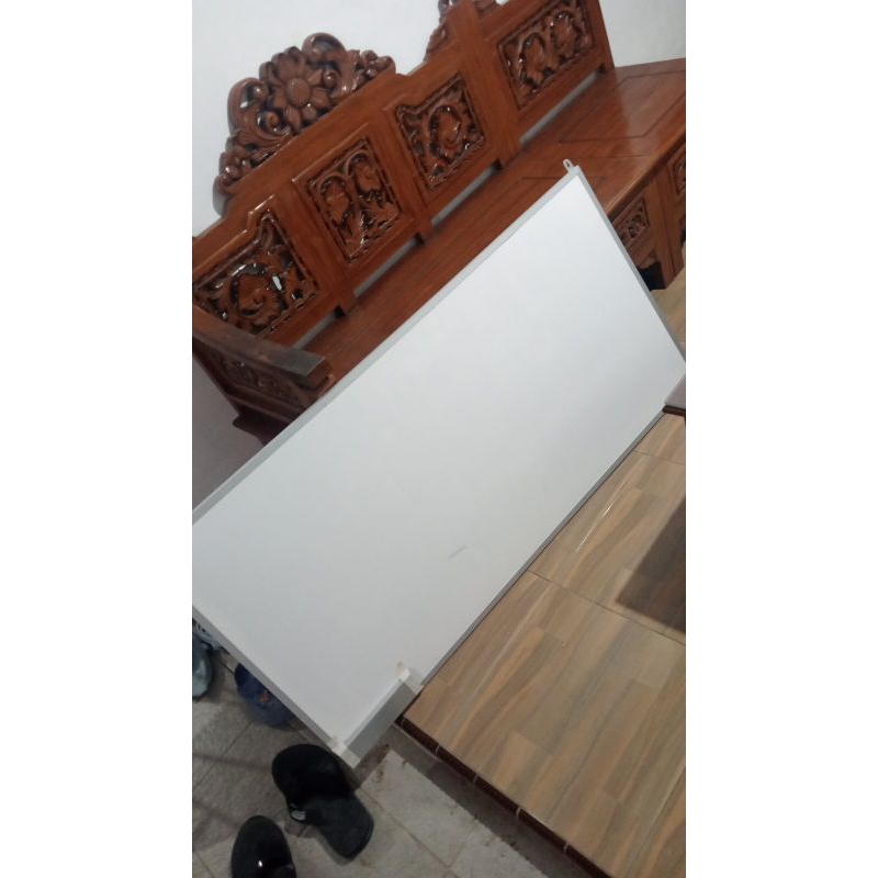 

papan tulis UK 60x120