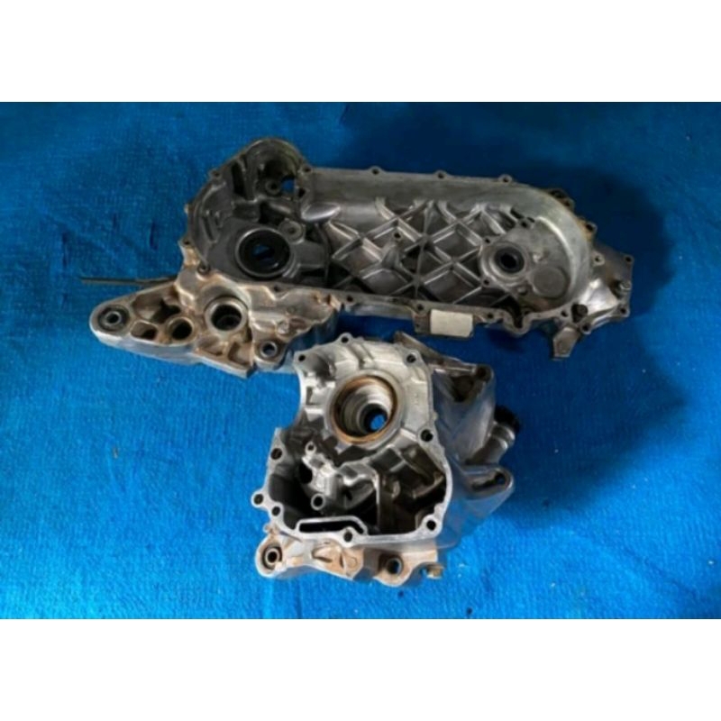 Krengkes kiri beat fi esp crankcase kiri kanan scoopy fi esp kalter kanan beat scoopy K44