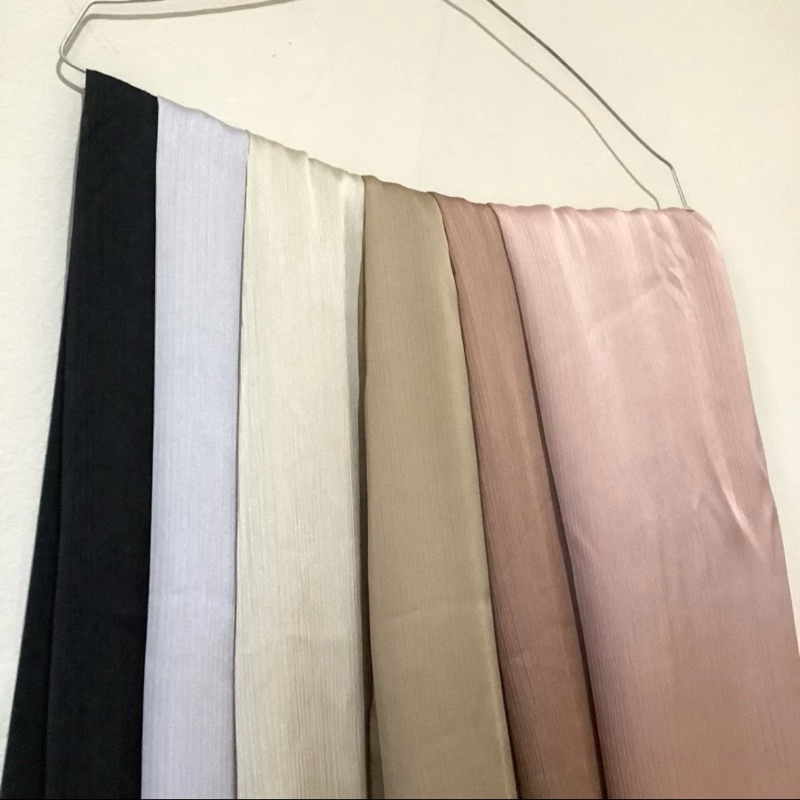 [PRELOVED] pashmina malaysia bahan satin silk crinkle textured