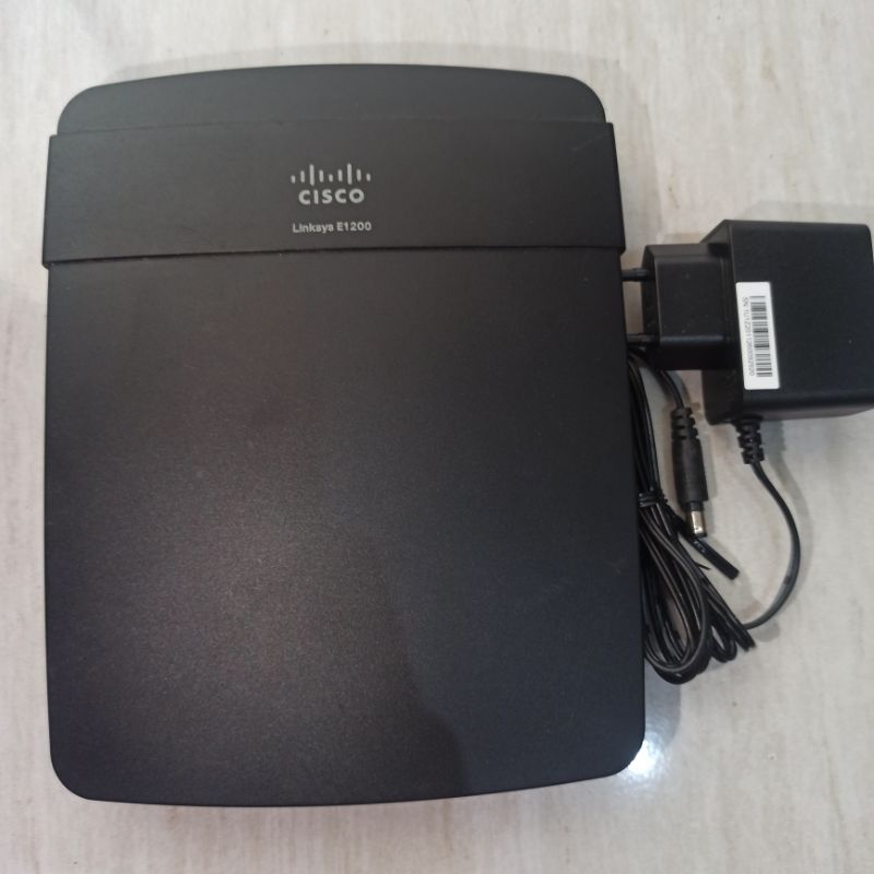 CISCO LINKSYS E1200 Wireless Router