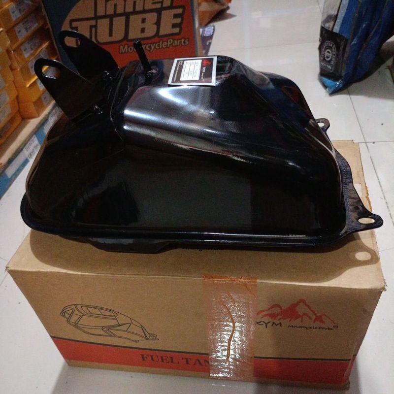 TANGKI FUEL TANK BENSIN UNTUK MOTOR SUPRA ( 17510-KEV-880 ) MERK TAKAYAMA
