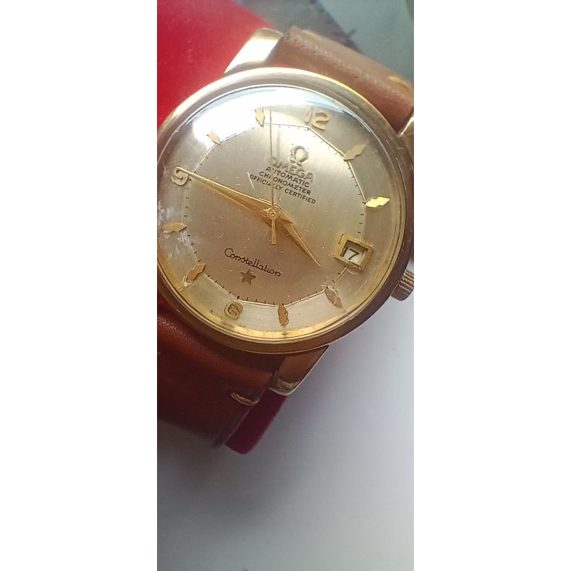 Jam tangan vintage Omega Constellation