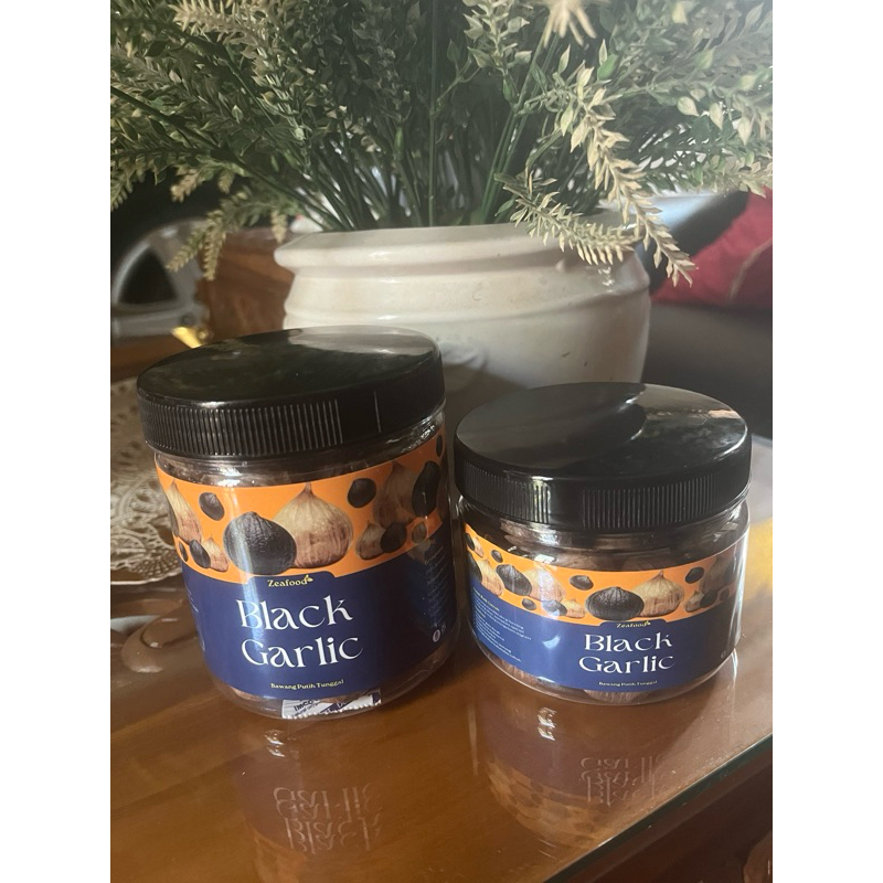 

Black Garlic By Zeafood ( LARGE ) 250gr