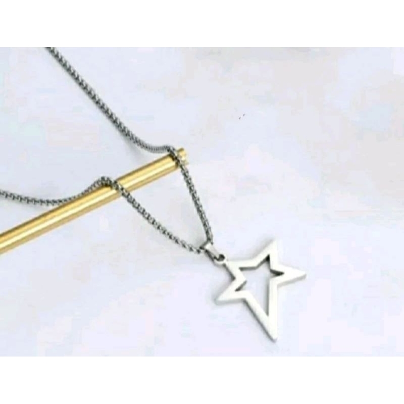 KALUNG TITANIUM PRIA WANITA MODEL LIONTIN BINTANG