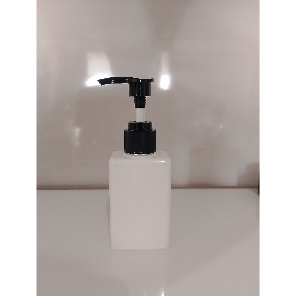 Botol Pump 100ml Kotak Putih Pump Hitam