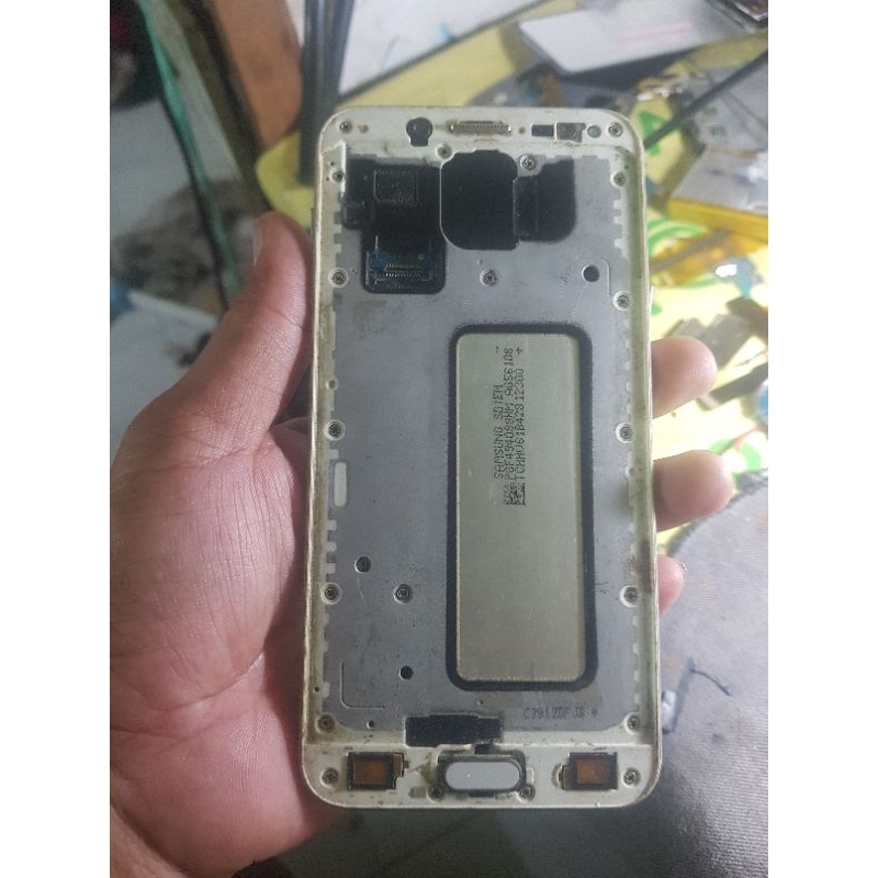 Samsung J7 Plus minus lcd saja