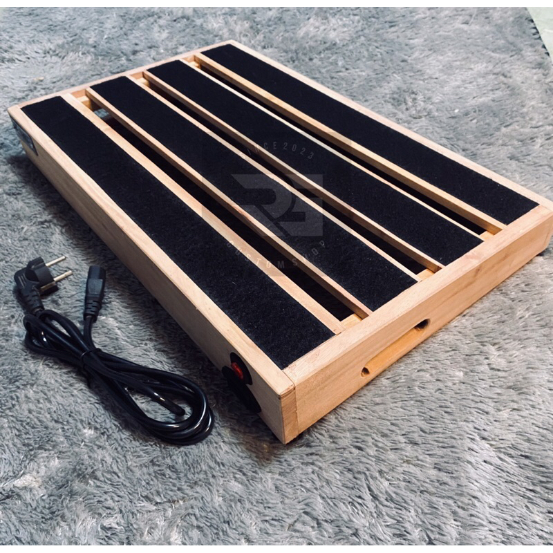 pedal board efek gitar dan bass pedal board kayu pedalboard pedaltrain minimalis