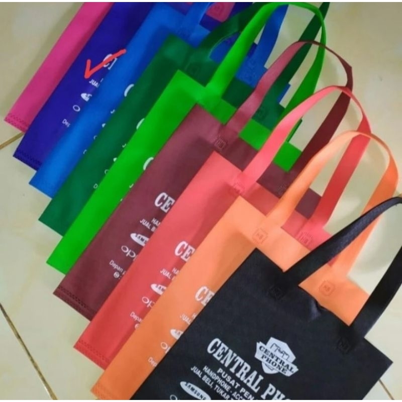 

Goodie Bag/Tas Spunbond Tebal 75Gsm Tali Jinjing/Tote Bag Warna (CUSTOM)