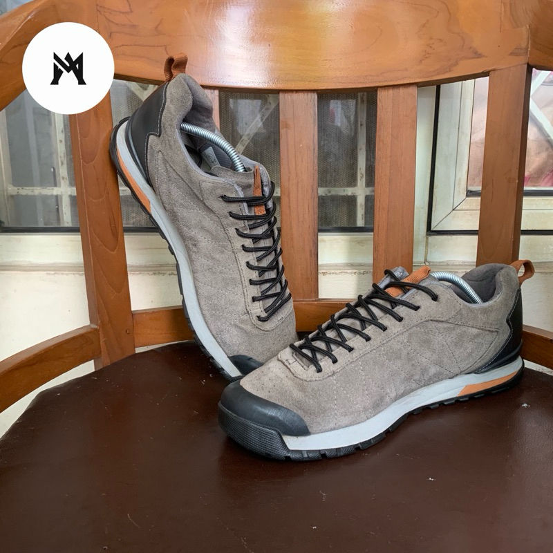 Sepatu Men's Oboz Bozeman Low Leather size 44