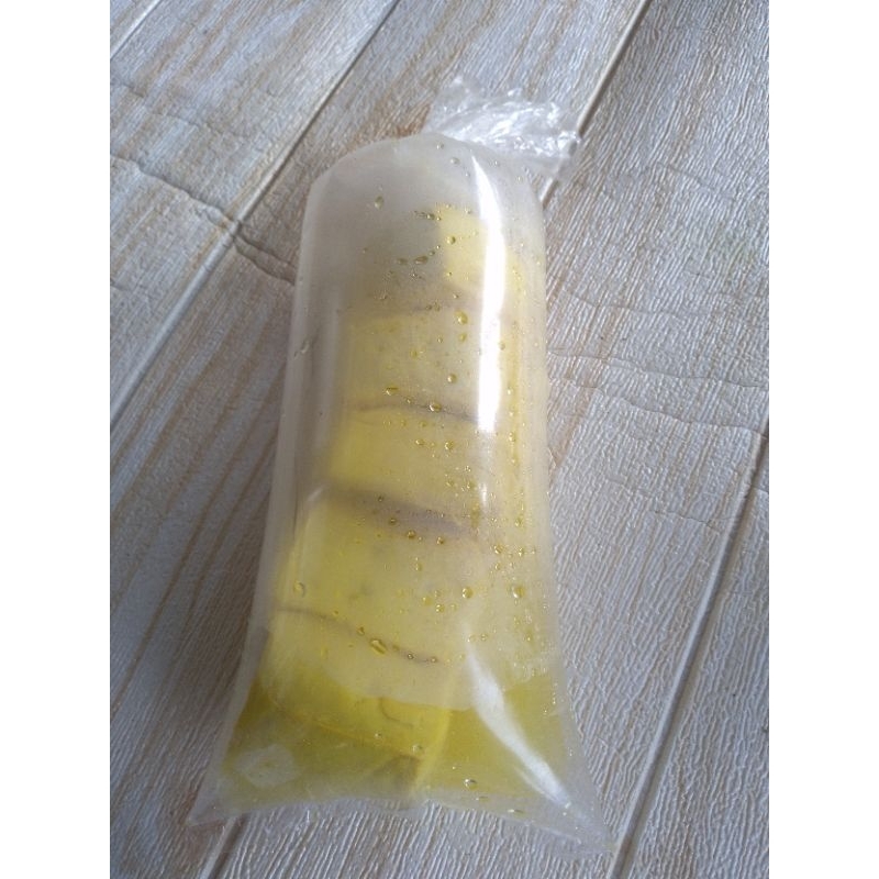 

Tahu Kuning 400-500 gram