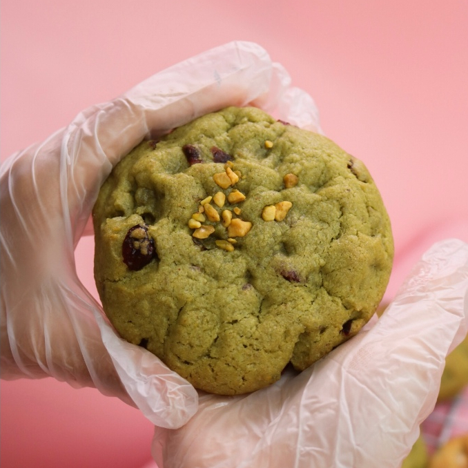 

Pistachio Cranberry Soft Baked Cookies 100gr Premium - Bundle of 3 Aprilsweeth