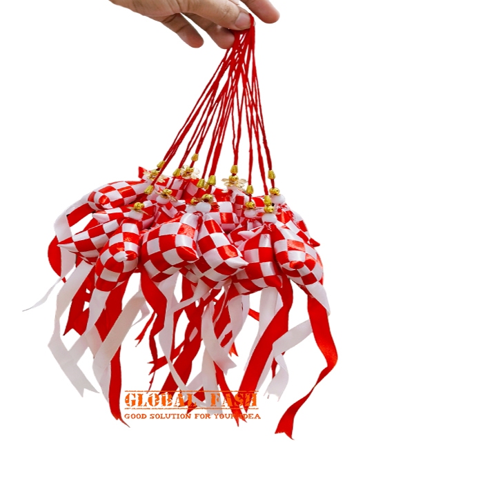 

ketupat pita satin merah putih / hiasan gantung mobil/ aksesoris hut ri / aksesoris agustusan Min
