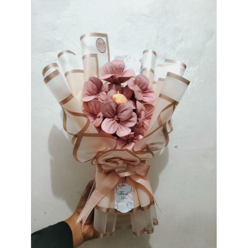 BOUQUET HIJAB