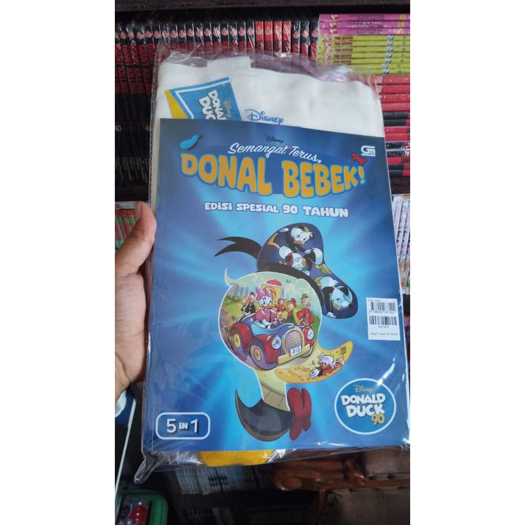 Donal Bebek Edisi Spesial 90 Tahun + Bonus