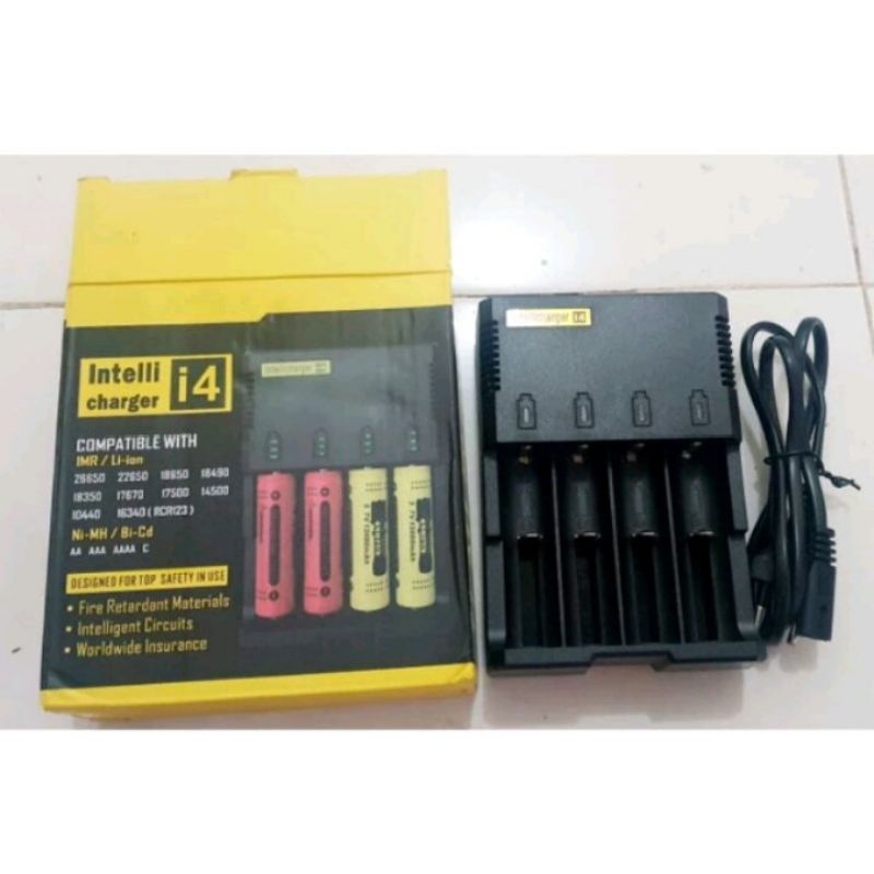 Charger Intelli i4 Terbaik  Universal Berkualitas  4 Slot batre 18650,15400,13650 untuk baterai  3.7
