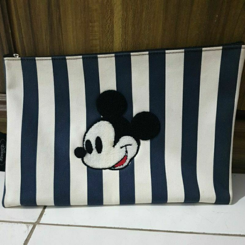 Pouch Disney