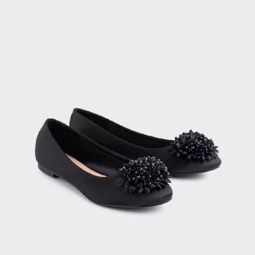 Ready Flatshoes URBAN&CO Wester Black Size 41 Sepatu Wanita