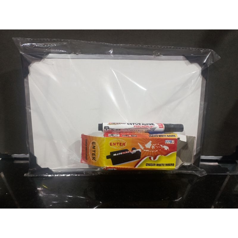 

Baru Papan Tulis Ukuran 20X30 Sat Free Spidol Dan Penghapus