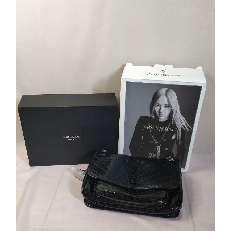 YSL Saint Lauren size 28 cm t@ly