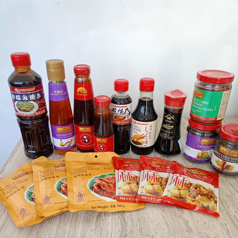 

[ LEE KUM KEE ] pure SESAME oil minyak wijen / HOISIN char siu barbeque barbekue BBQ / chili oil CHIU CHOW STYLE / DOBAN dijan saus cabai kacang PLUM sauce udang terasi SHRIMP sauce / teriyaki lada hitam black pepper / GARLIC bawang OYSTER tiram