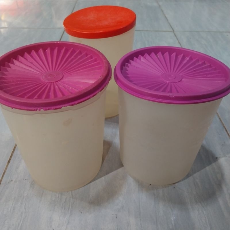 PL TOPLES TUPPERWARE 1,9LITER SECOND