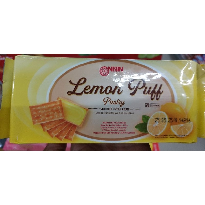 

KZ - nissin lemon puff pastry creakers dengan krim lemon 150g