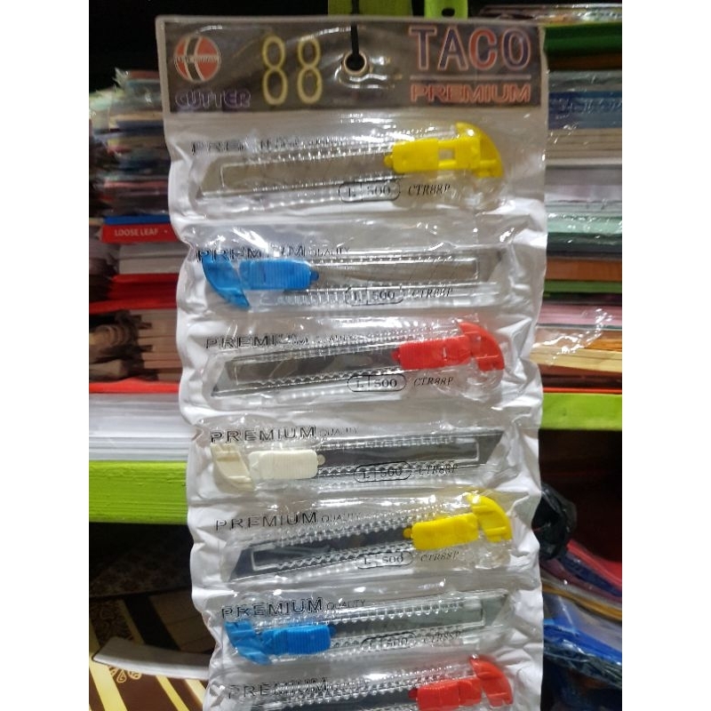 

CUTTER 88 TACO TRANSPARANT BESAR (satuan)