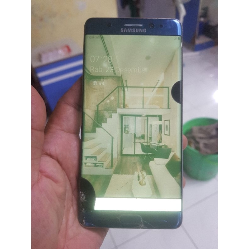 Samsung Note fan Edition minus lcd saja