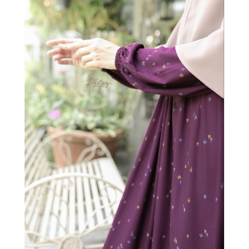 Ditsy Sorrel Plum size S dan size XL