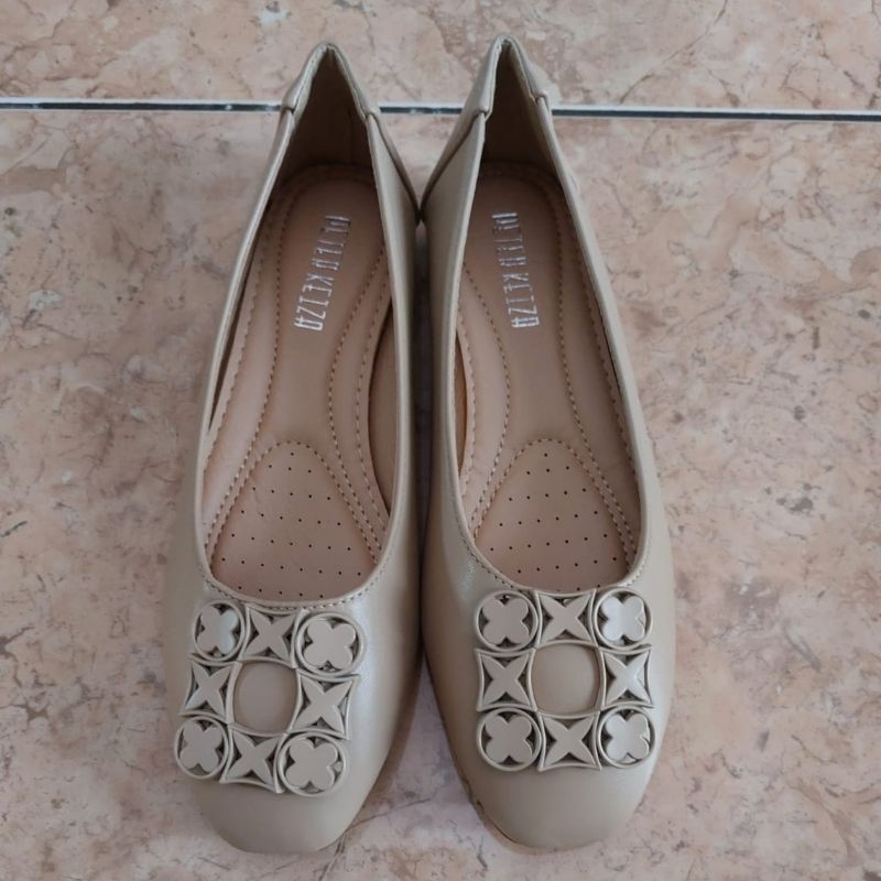 [BRAND NEW] Peter Keiza Flat Shoes Size 36
