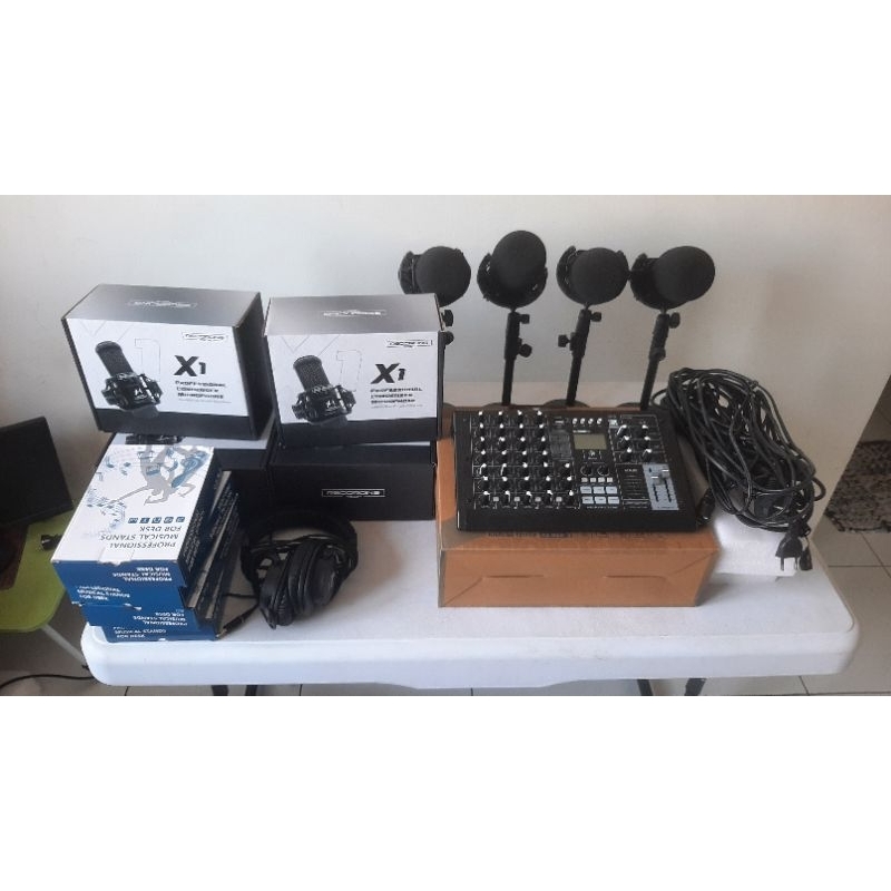 Paket Podcast 4 Orang like new