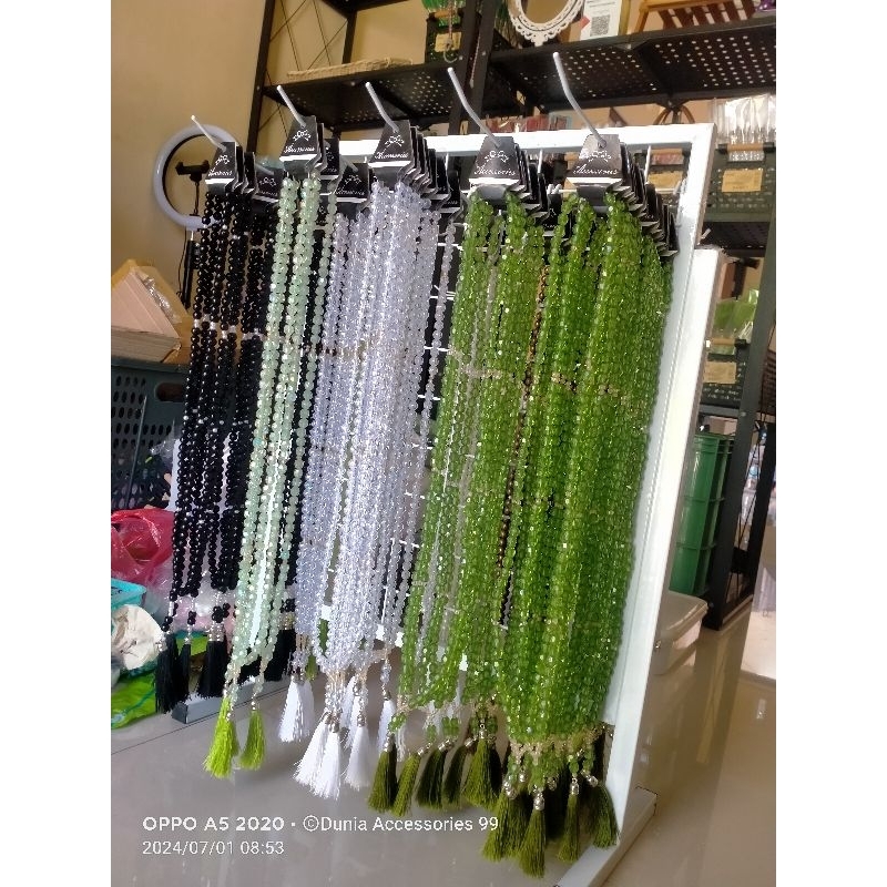 Tasbih 99 butir. Tasbih mutiara 99 butir