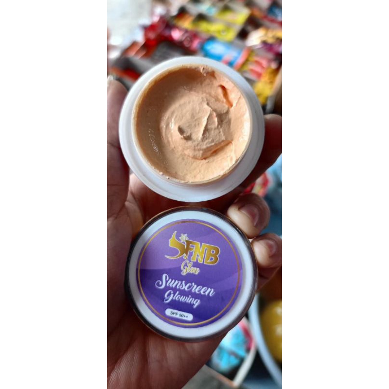 FNB GLOW SUNSCREEN CREAM