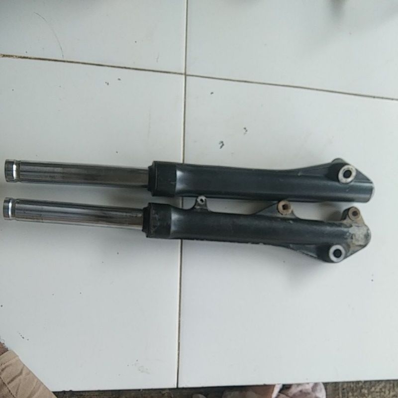 Shok depan beat karbu esp beat karbu atau Vario Karbu original cabutan