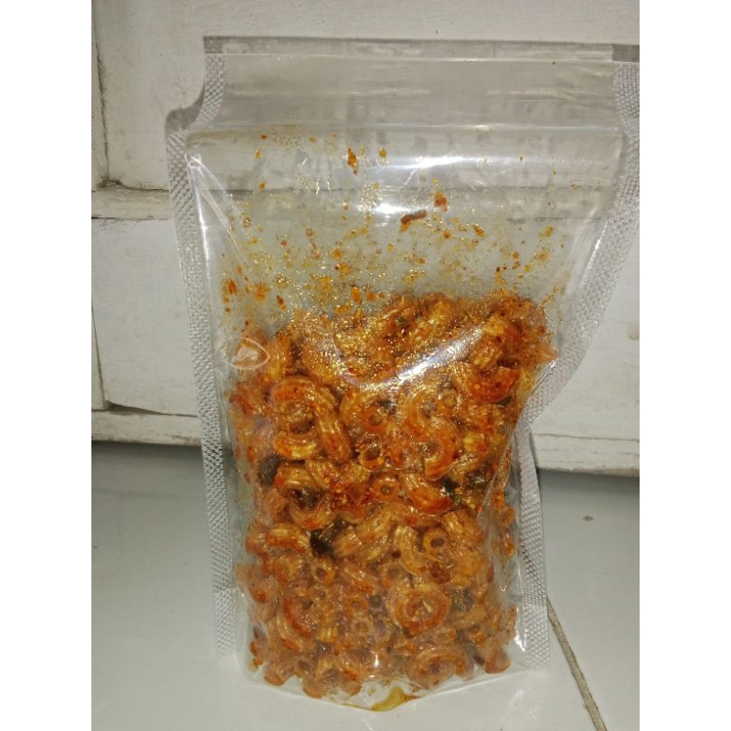 

MAKARONI BANTET SUPER PEDAS GURIH DAUN JERUK